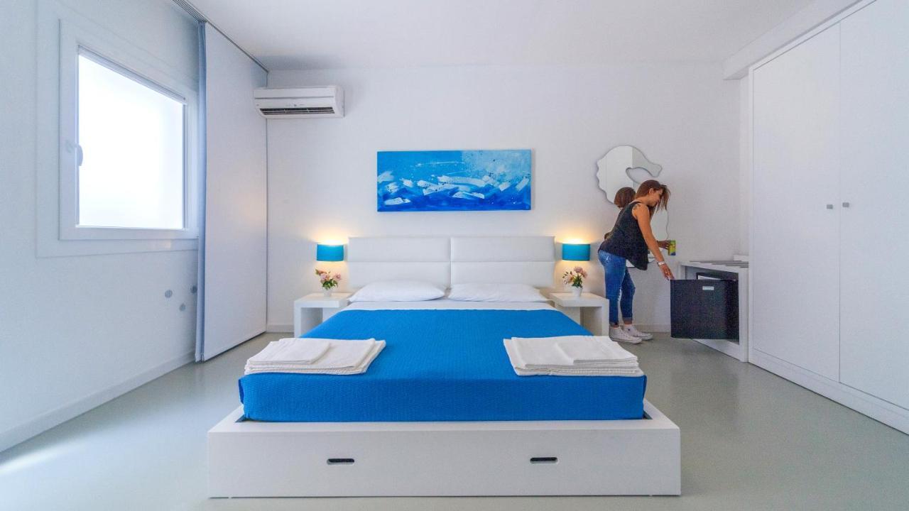 Hotel Beach Salento Marina Di Pescoluse Bagian luar foto