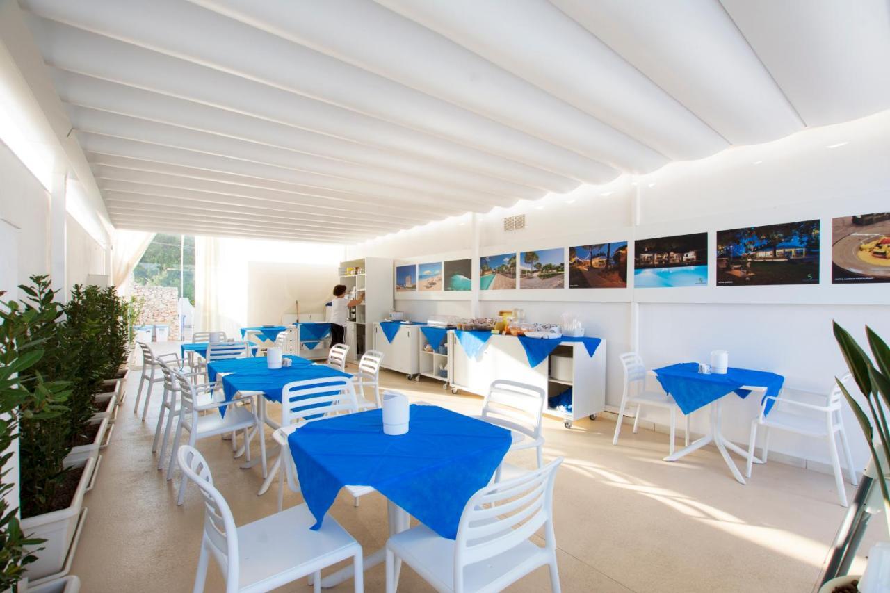 Hotel Beach Salento Marina Di Pescoluse Bagian luar foto