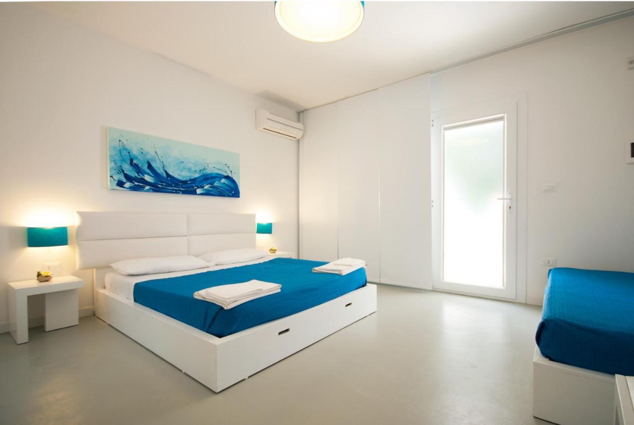 Hotel Beach Salento Marina Di Pescoluse Bagian luar foto