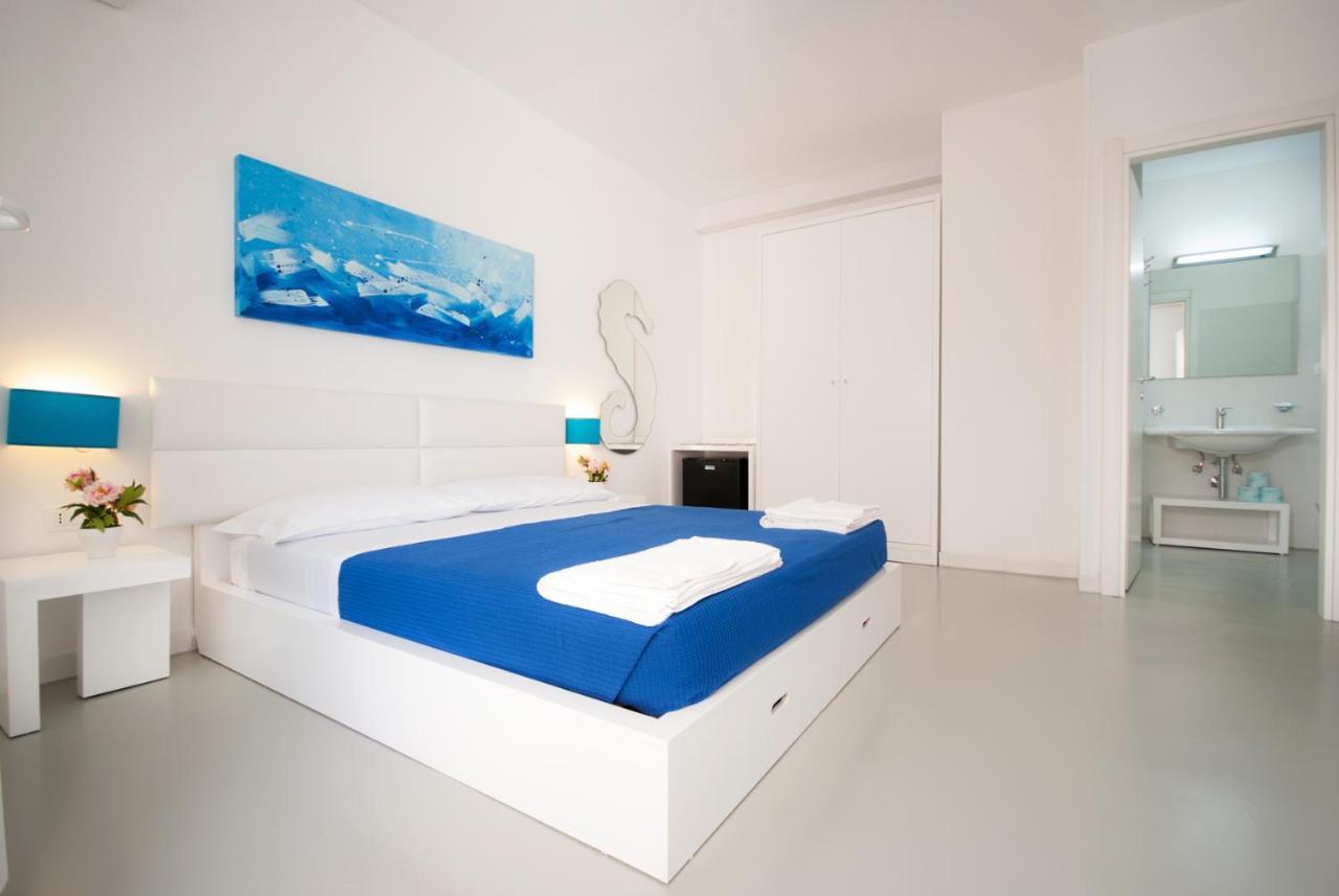 Hotel Beach Salento Marina Di Pescoluse Bagian luar foto